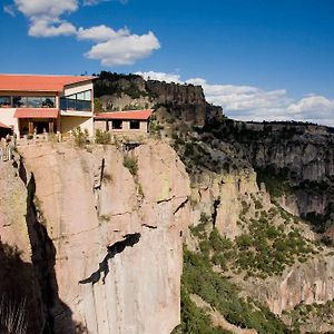 Hotel Divisadero Barrancas